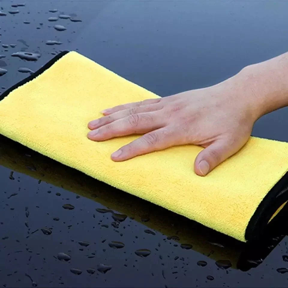 micro-fiber-cloth-cleaaning-for-car-pakistan-sindh.webp